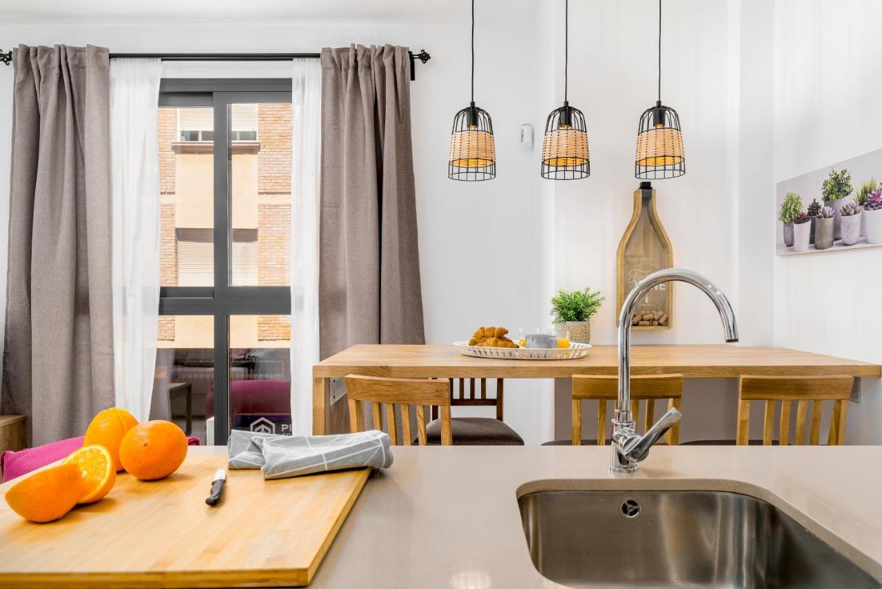 Apartamento Deluxe Con Piscina, Terraza & Parking 말라가 외부 사진