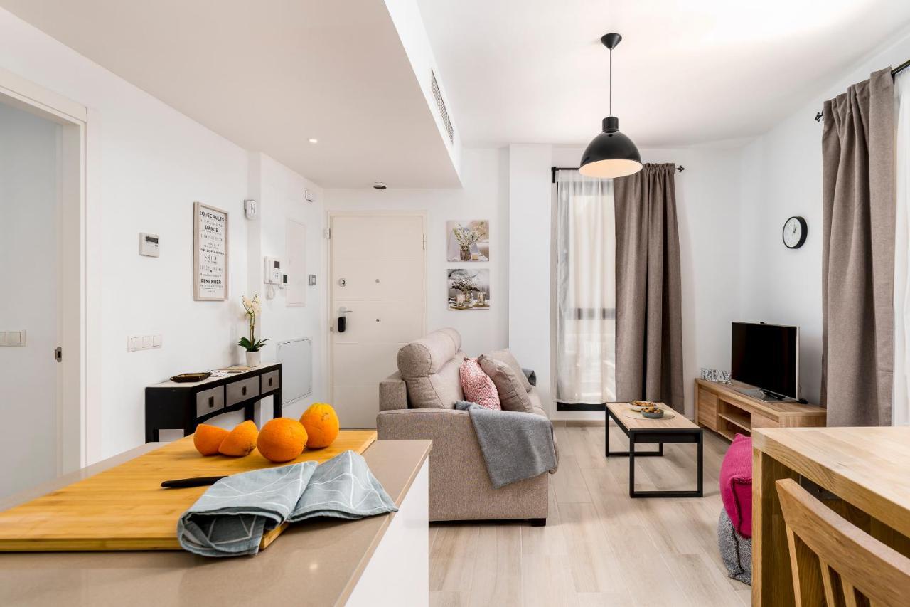 Apartamento Deluxe Con Piscina, Terraza & Parking 말라가 외부 사진