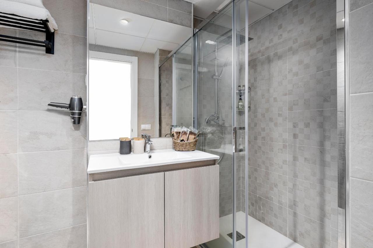 Apartamento Deluxe Con Piscina, Terraza & Parking 말라가 외부 사진