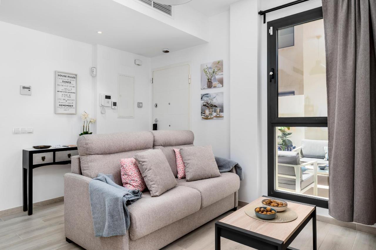 Apartamento Deluxe Con Piscina, Terraza & Parking 말라가 외부 사진